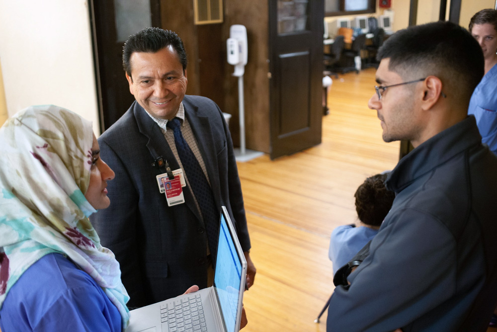 students and faculty work together at the student outreach clinic in indianapolis