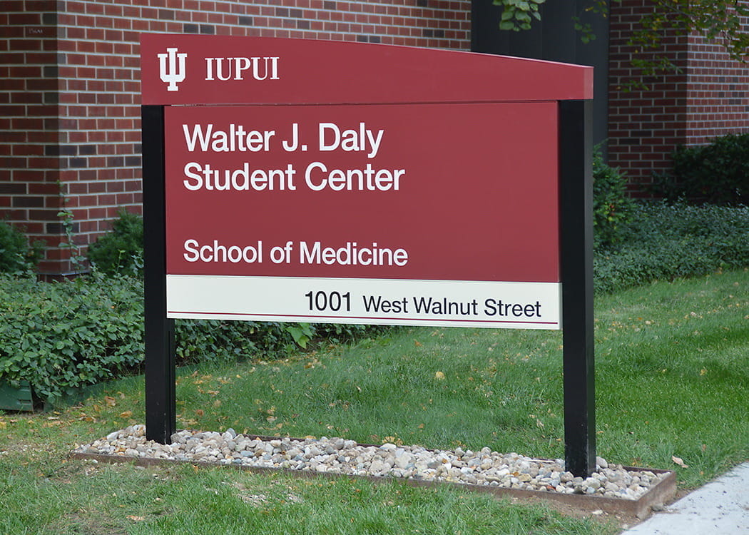IUSM-WalterJDalyStudentCenter-5x7x150dpi.jpg
