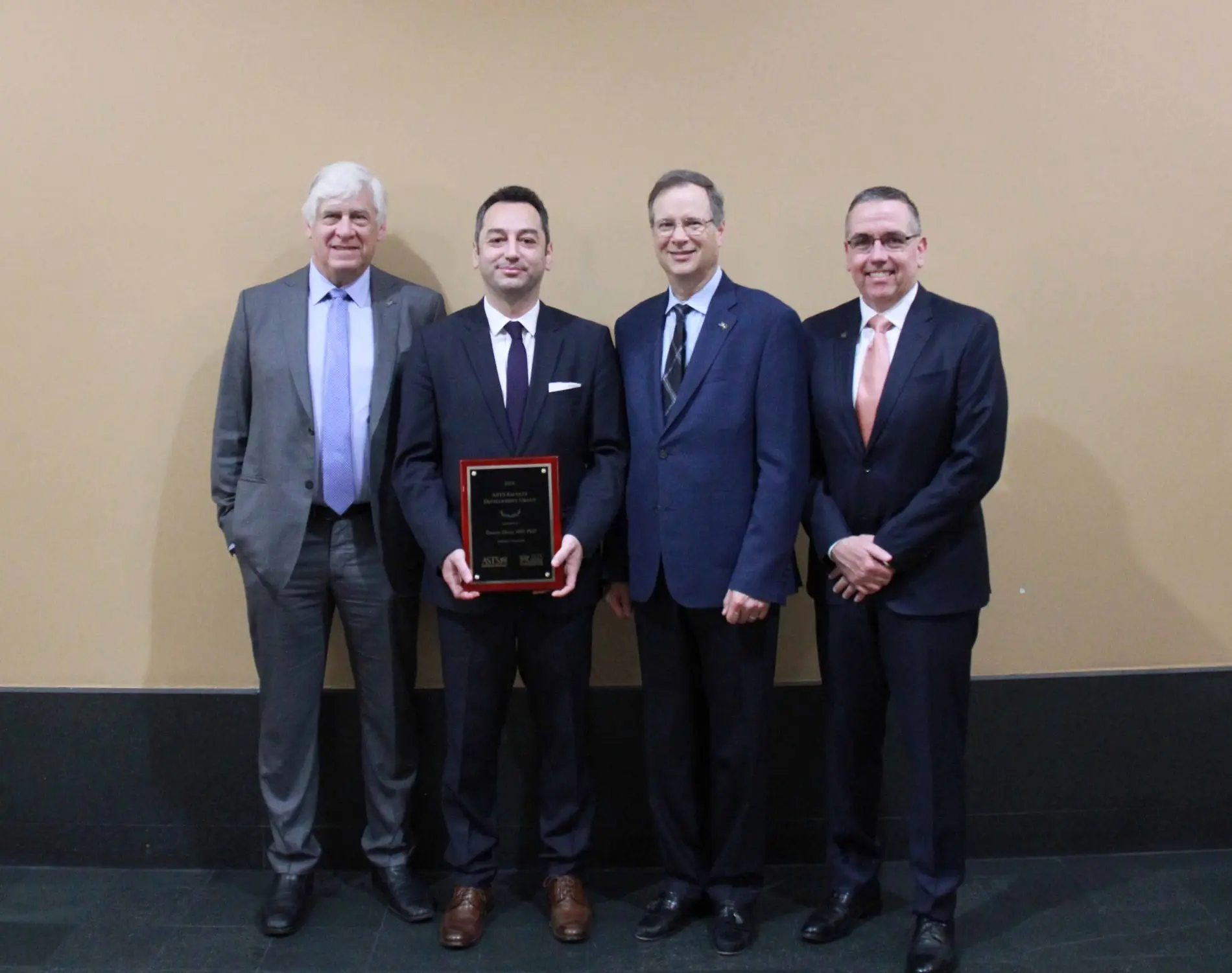 Asts2019 Roberts Ekser Kaufman Foley