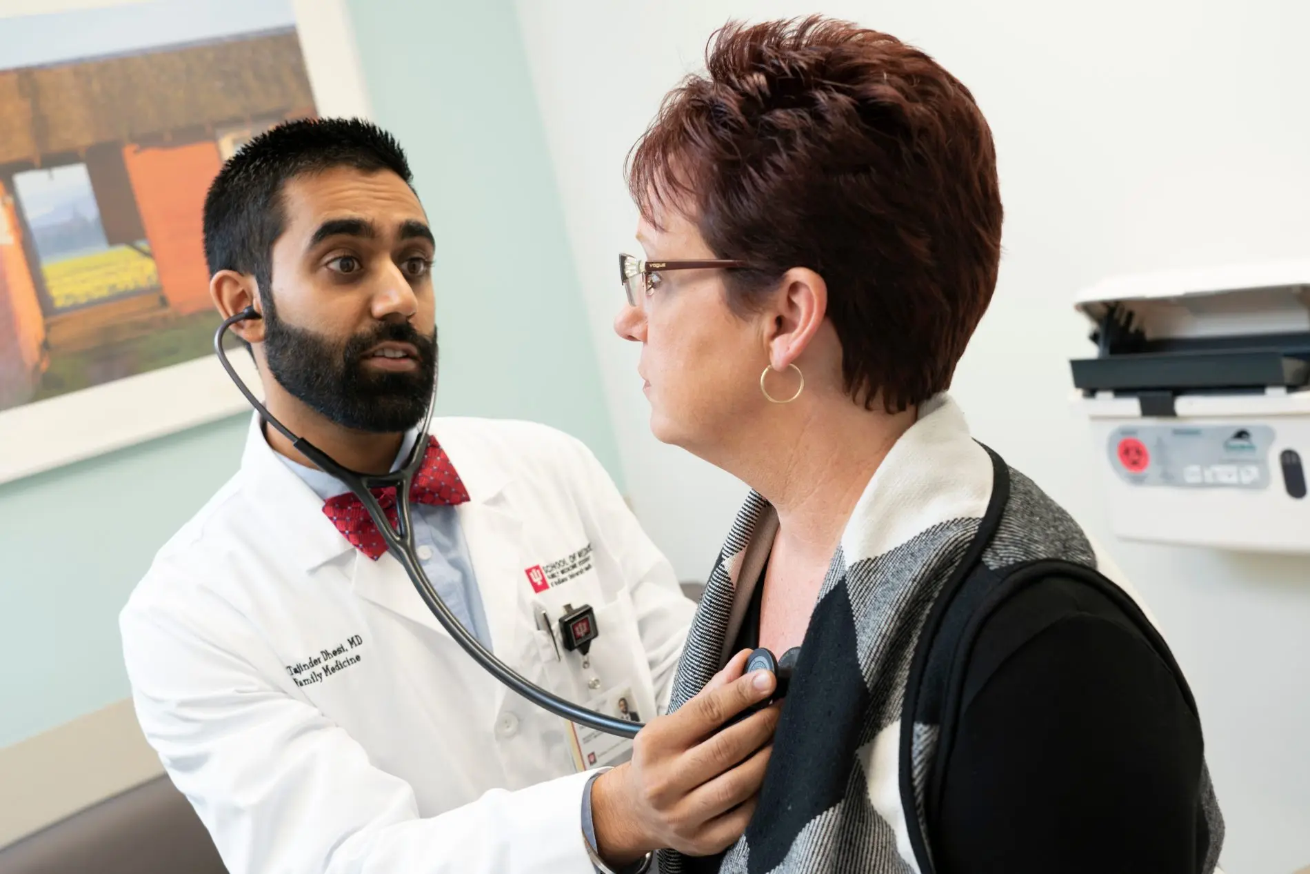 a resident sees a patient in the clinic