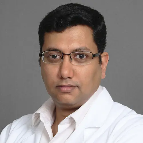 Ghatak, Subhadip Photo Labcoat Sg