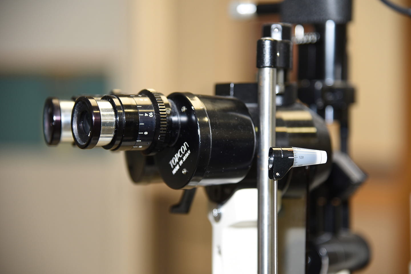 Opthalmology Instruments 11 Copy Copy 1.jpg
