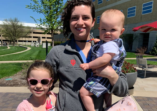 hannah locke with her children