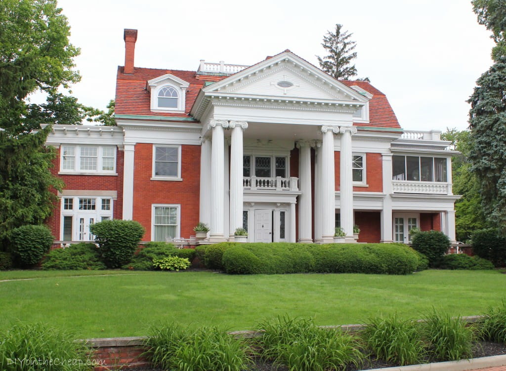 Maplewood Mansion in Muncie