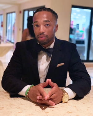 portrait of jamel hill