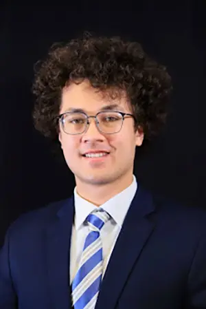 Carl Russell III headshot