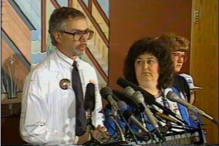 Dr. Kleiman and Jeanne White, April 1990 Press Conference at Riley Hospital