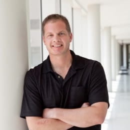 portrait of steve boehm