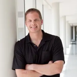 portrait of steve boehm