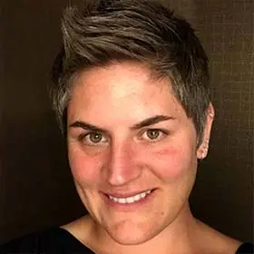 portrait of brea perry