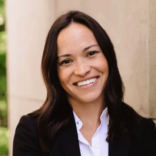 portrait of erika cheng