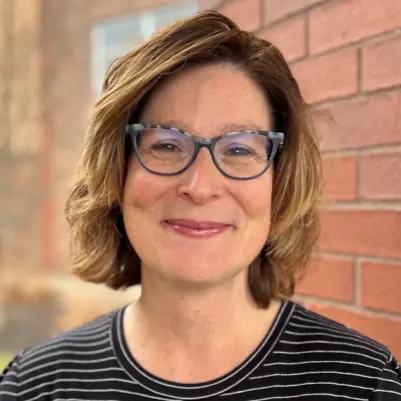 portrait of jennifer buddenbaum