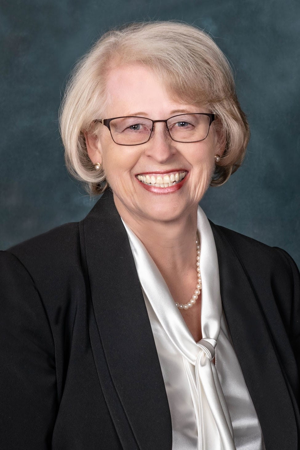 headshot of Bonnie Blazer-Yost