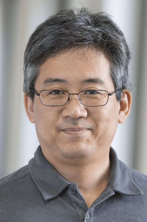 headshot of Kenichi Yoshida