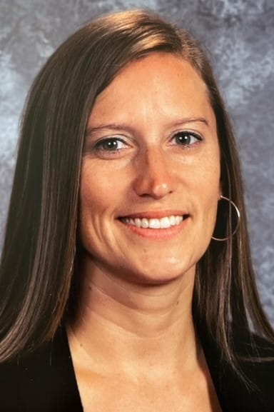 a headshot of Jennifer Shepherd