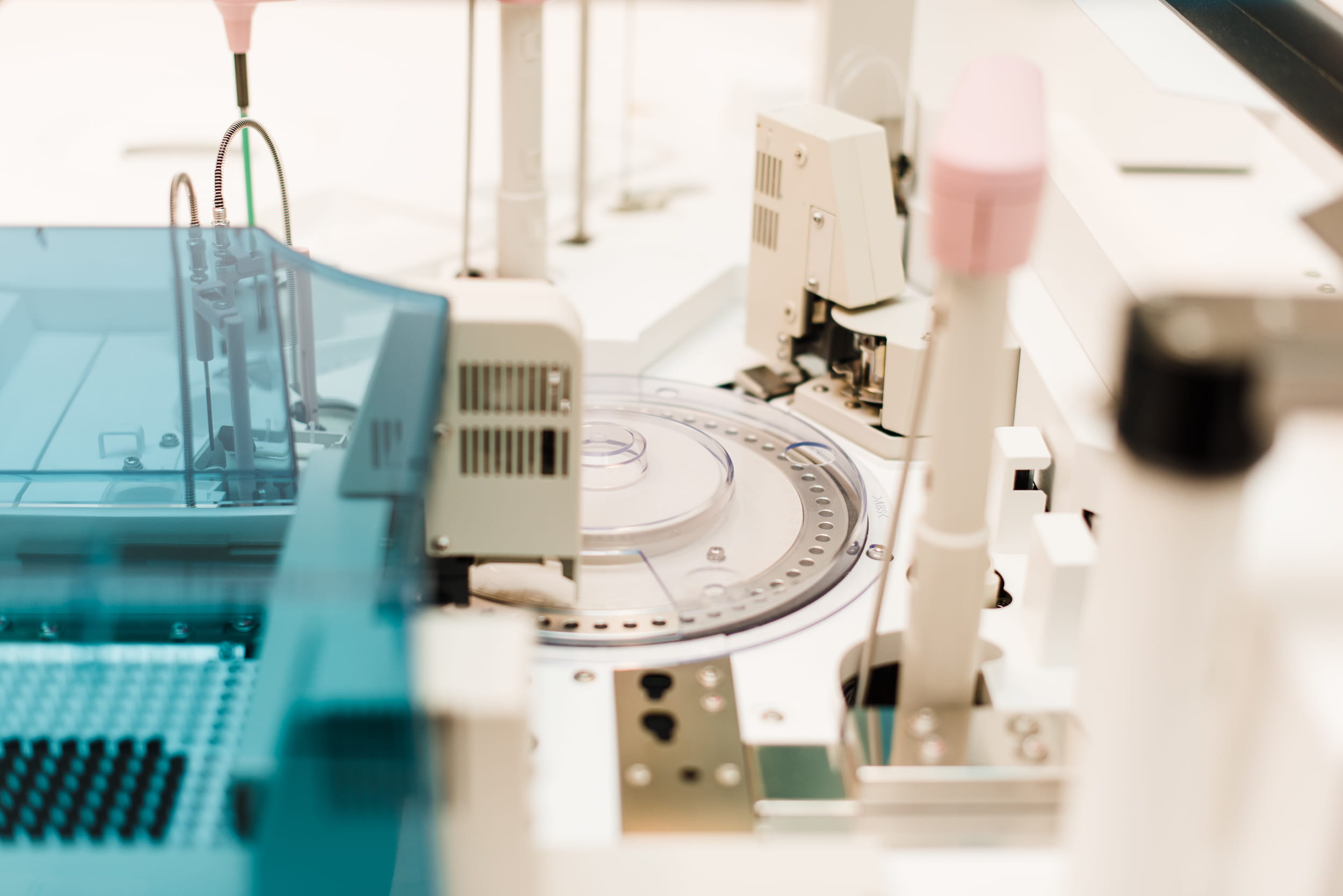an image of the inner workings of a machine