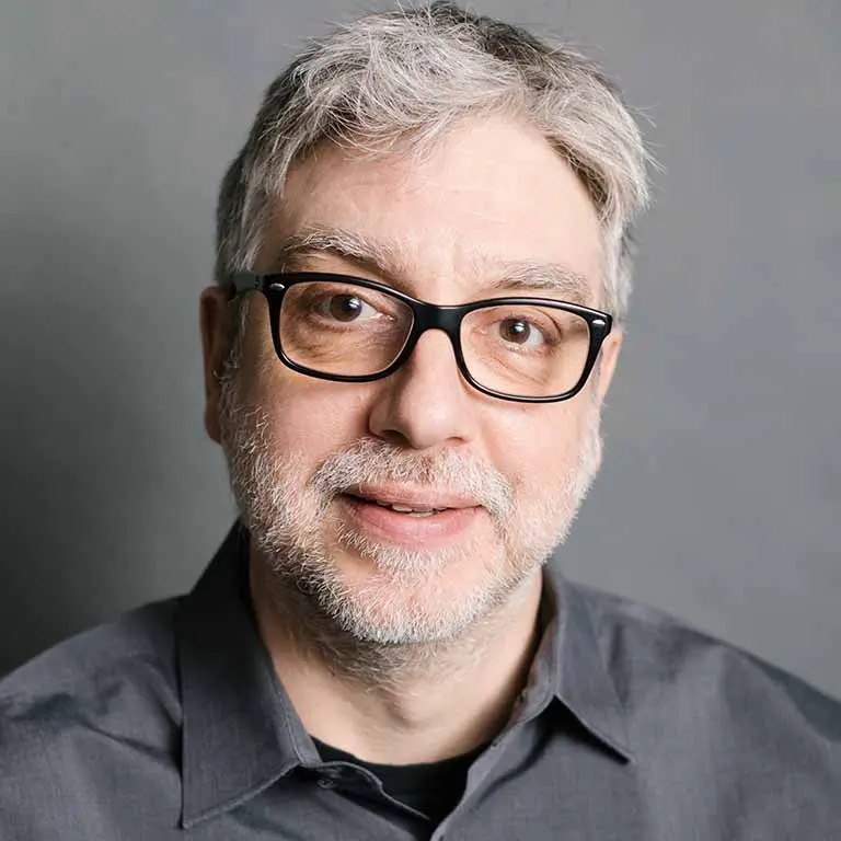 headshot of Olaf Sporns