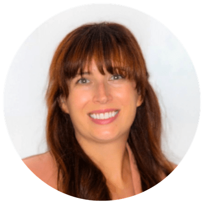 Headshot of Chantel Colavecchia.