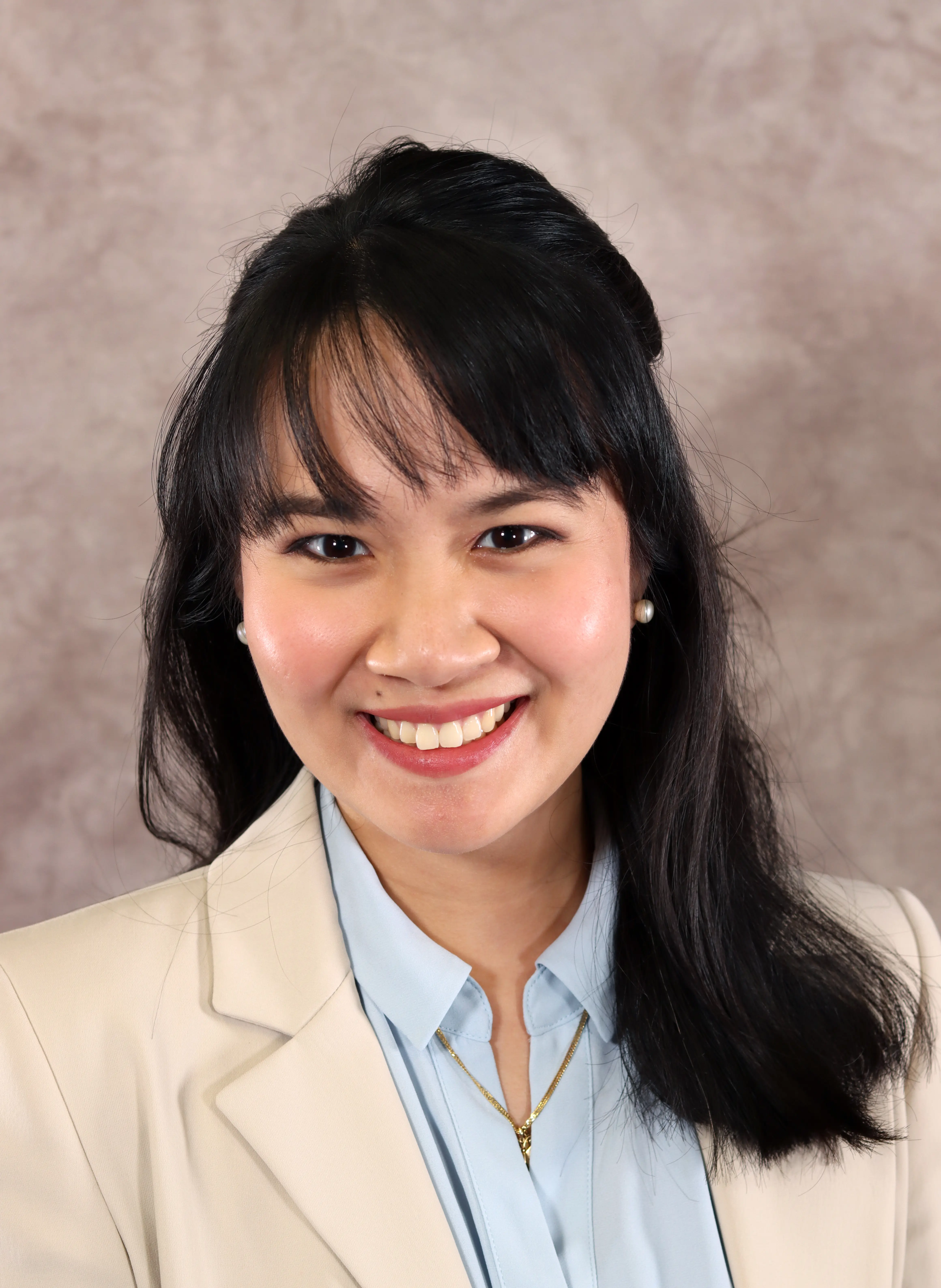 portrait of aireen lacap