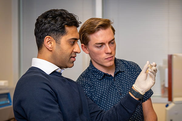 Jignesh Tailor and Ken Virgin in the lab