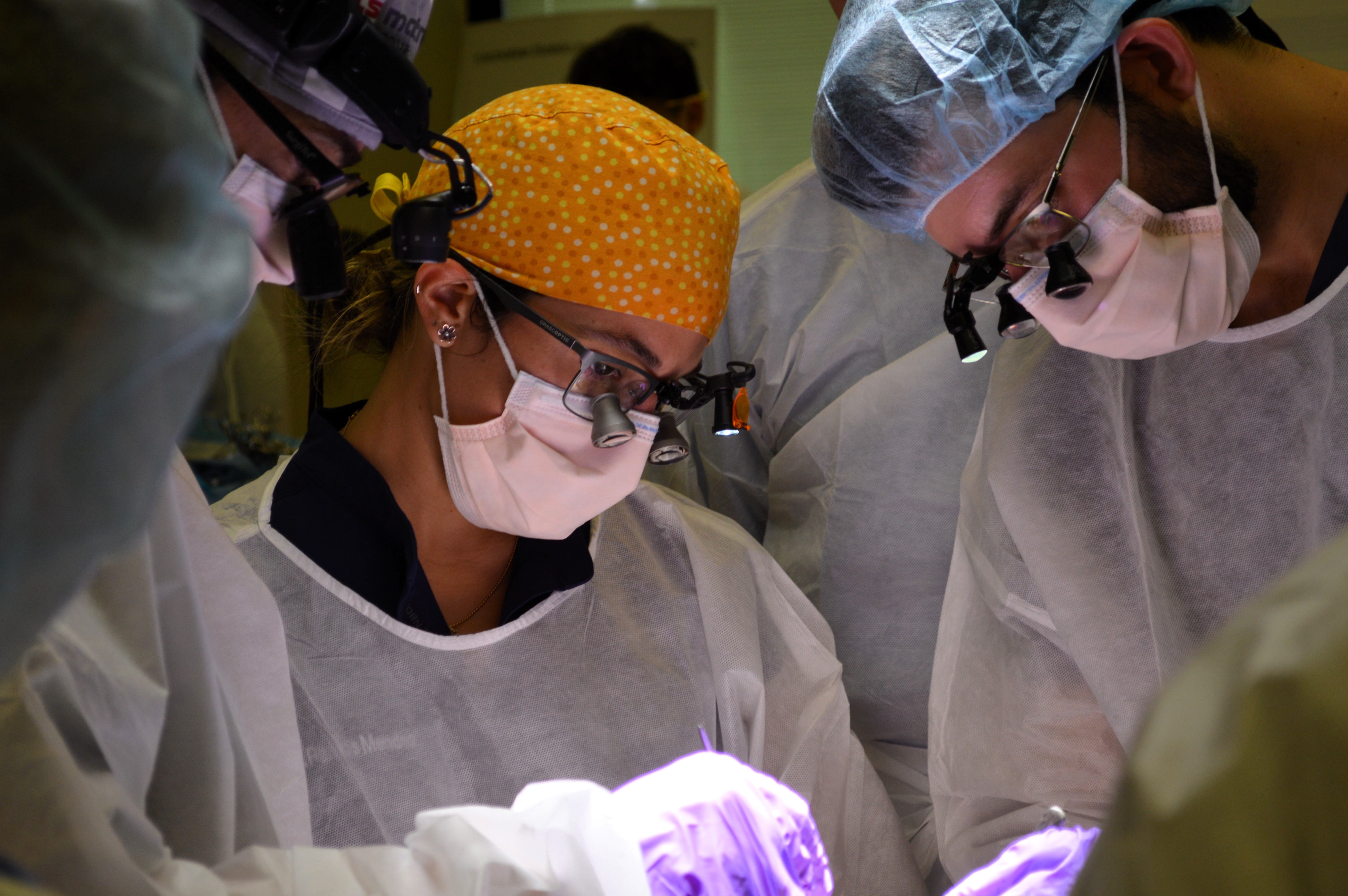 Trainees in surgical skills lab