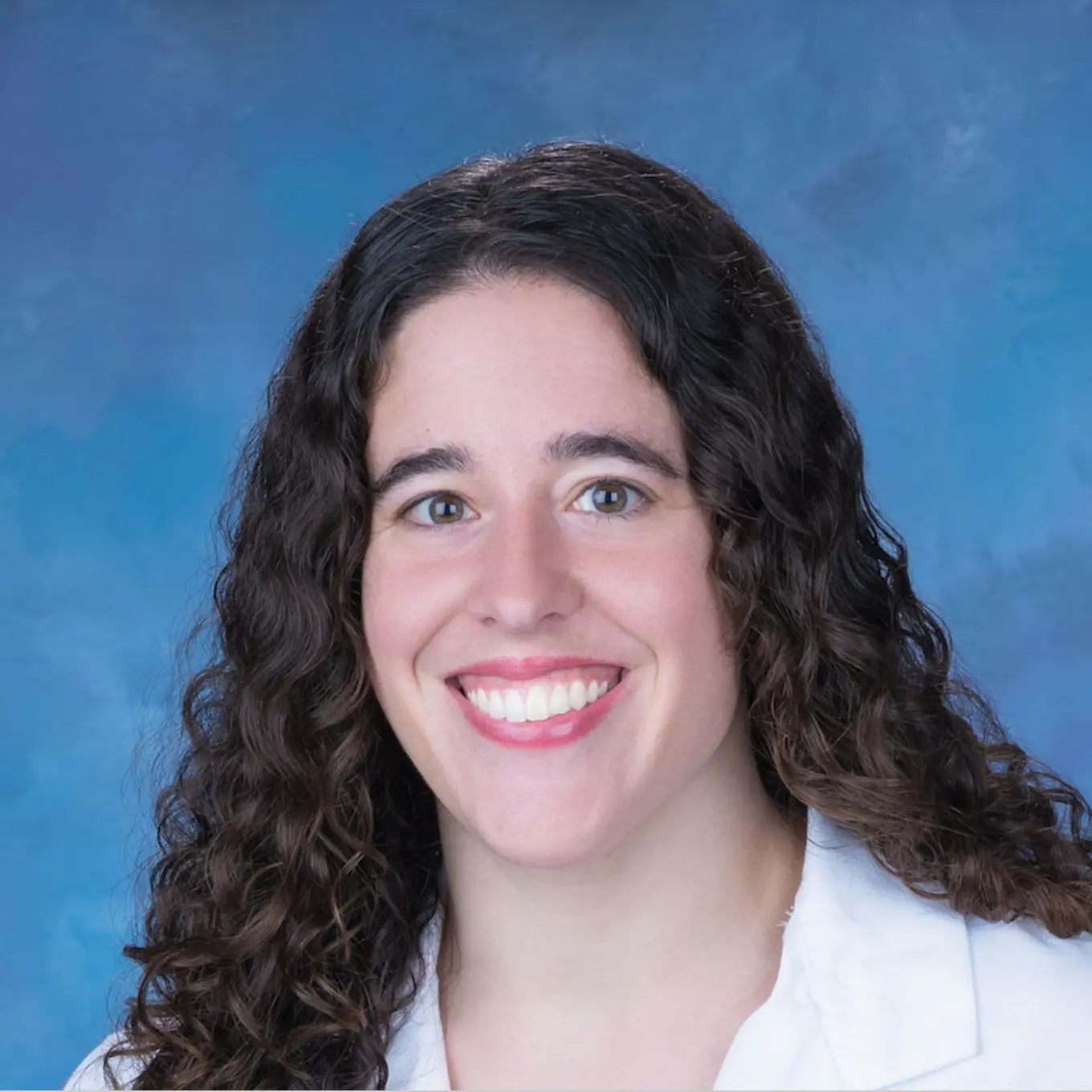 Kaitlyn Cocuzzo Headshot
