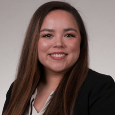 Olivia Kwan headshot