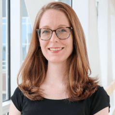 Rebecca Hetrick headshot