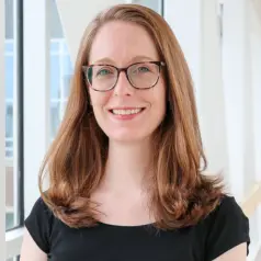 Rebecca Hetrick headshot