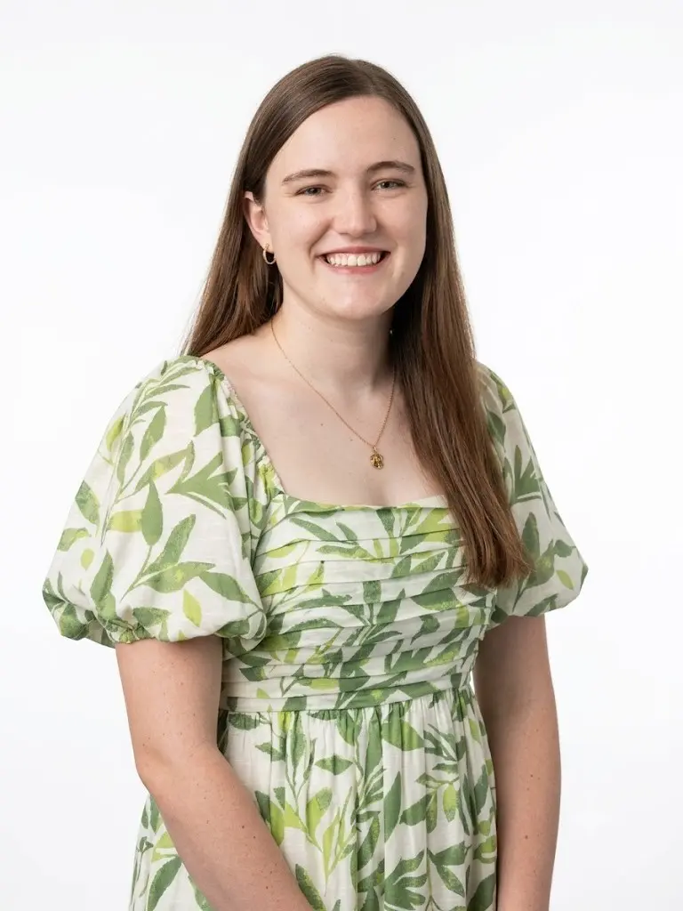 Headshot of Rebecca Smith