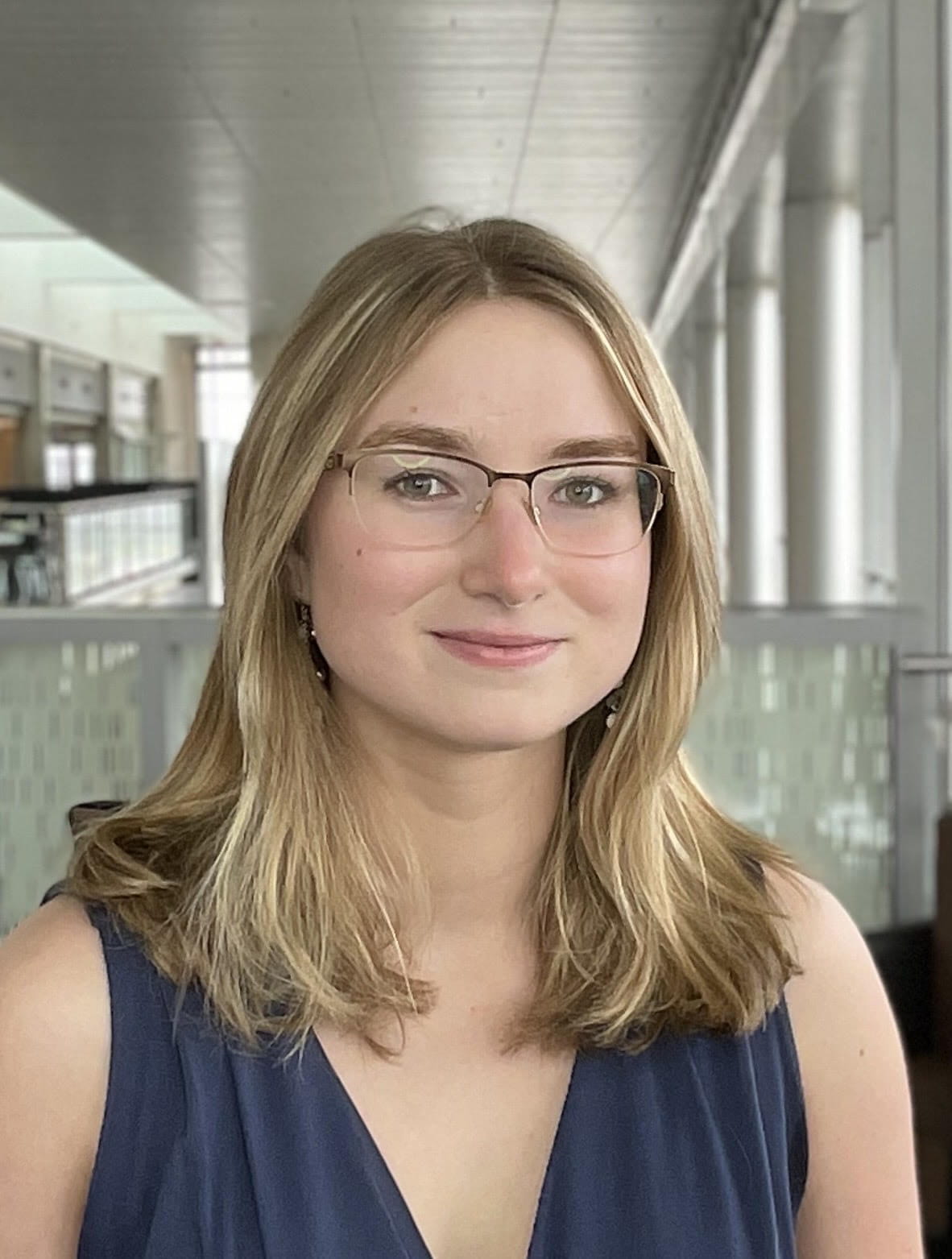 LifeRAFT Research Assistant Kennedy McCormack