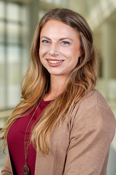 portrait of sarah van heiden