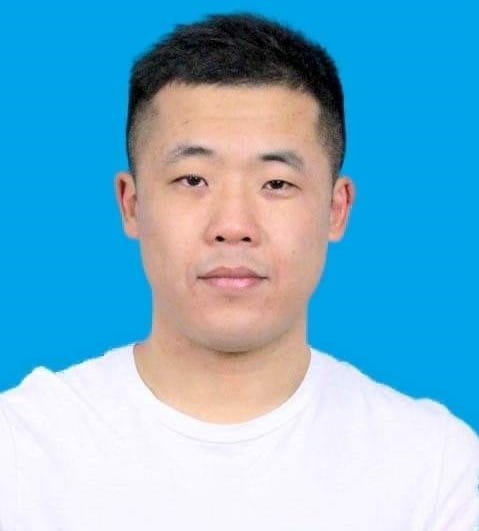 portrait of jiangwei huang