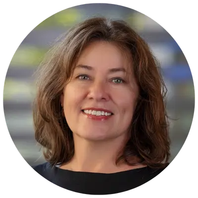 Headshot of Susan Hunter.