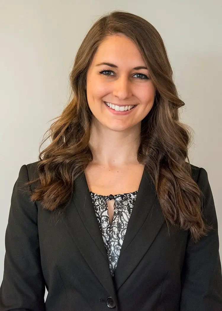 Luara Murt, NNP Headshot