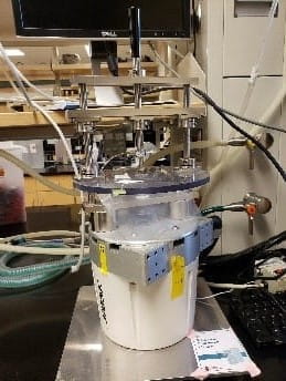 an ulna loading machine