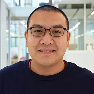 portrait of yijie wang