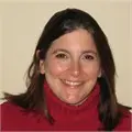 a headshot of Elizabeth Weinstein
