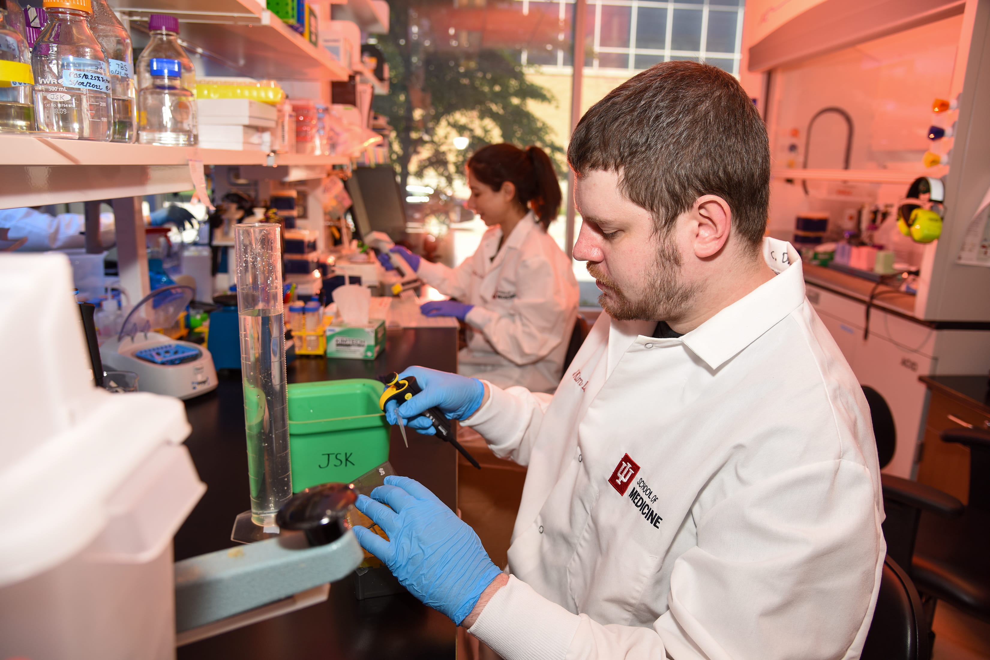 IU researchers in the lab