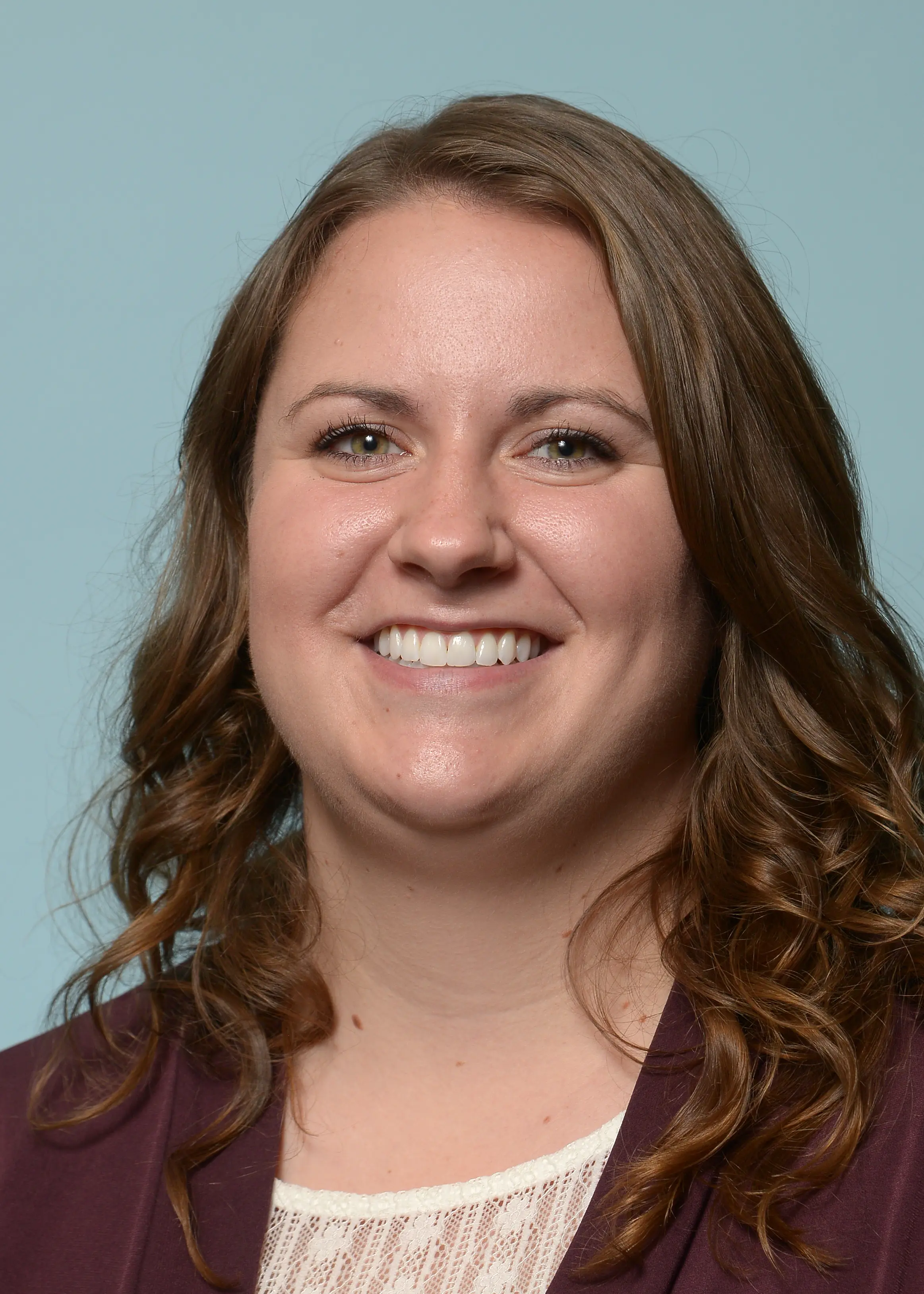 Headshot of Leah