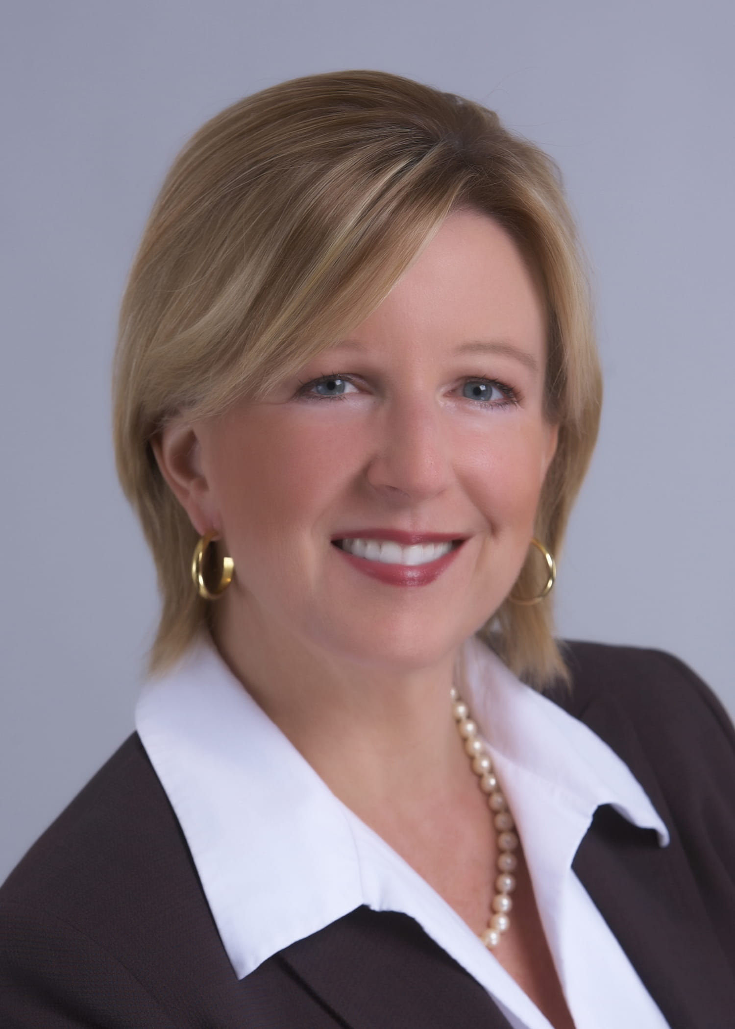 anne_2011_head_shot_with_jacket