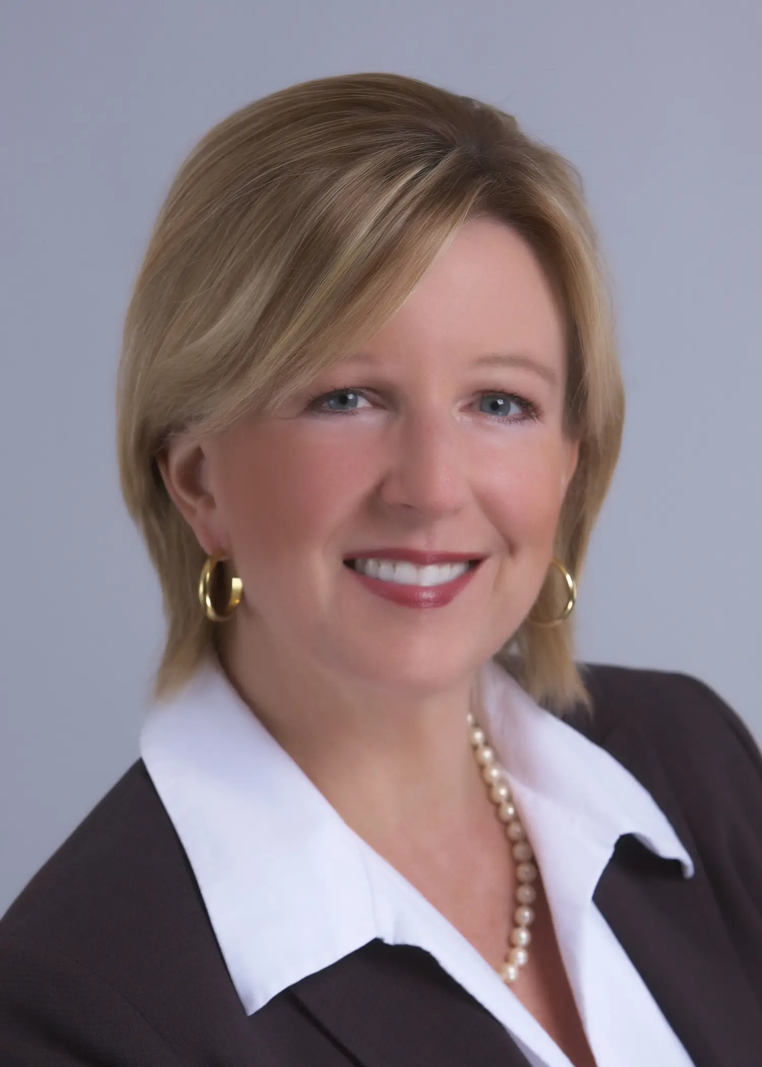 anne_2011_head_shot_with_jacket