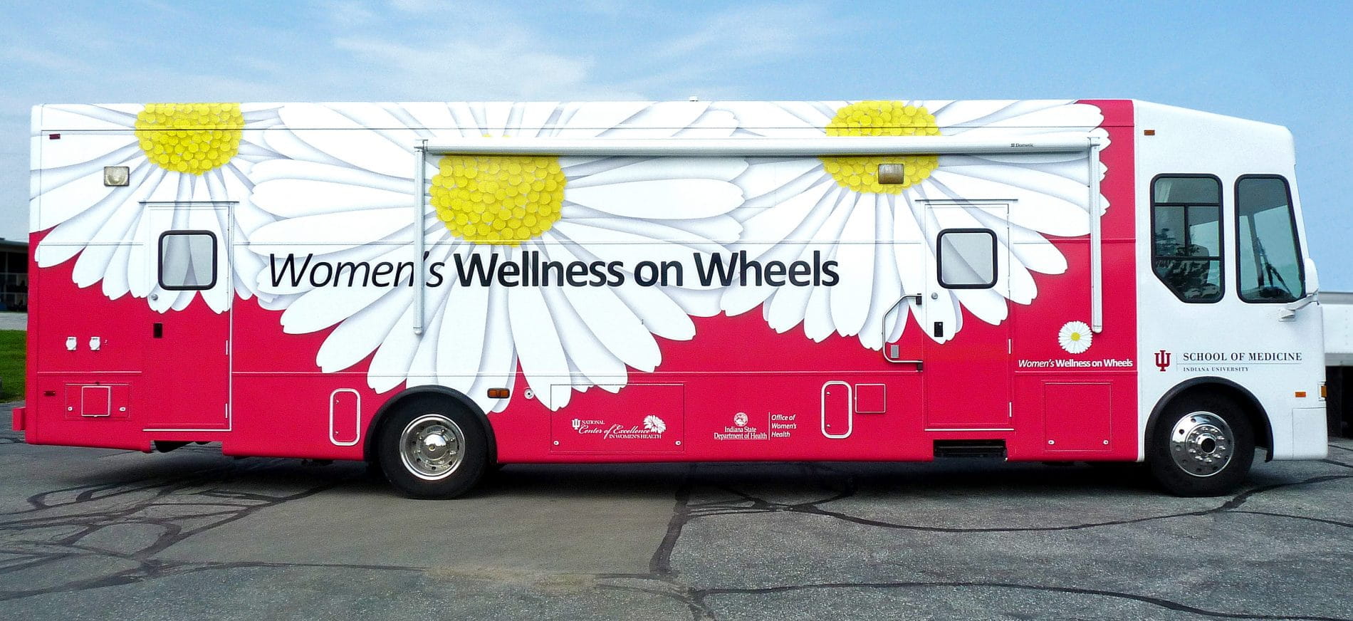 WOW_buswrap_rightside_h