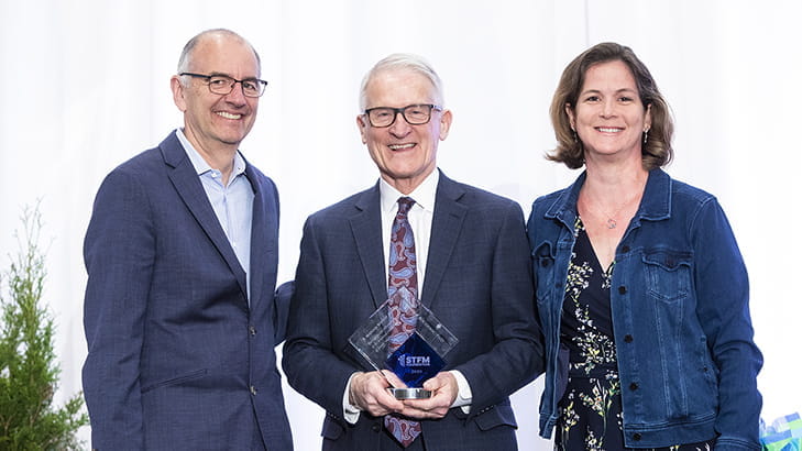 Bogdewic_Bishop_Award