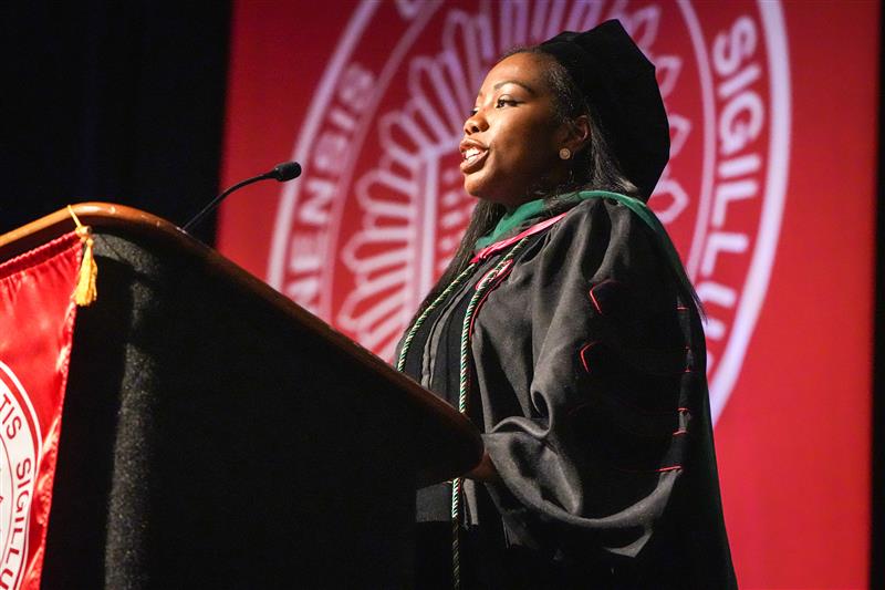 Okoruwa giving MD commencement speech 