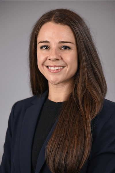 50384-Vaizer, Julia 50384-Vaizer, Julia