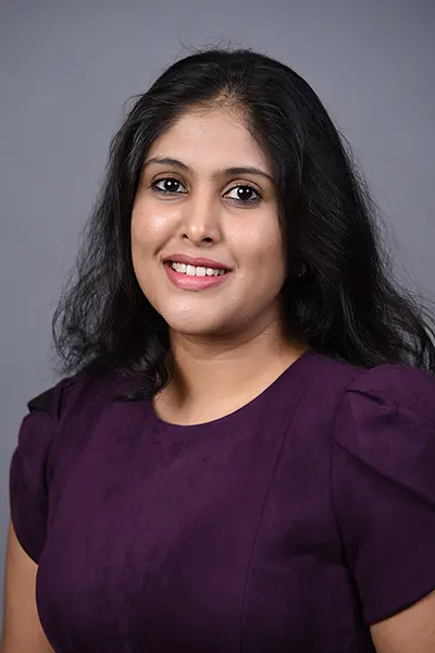 52253-Vinod, Darshini