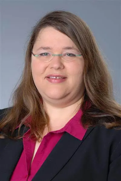 5220-Cox, LeeAnn
