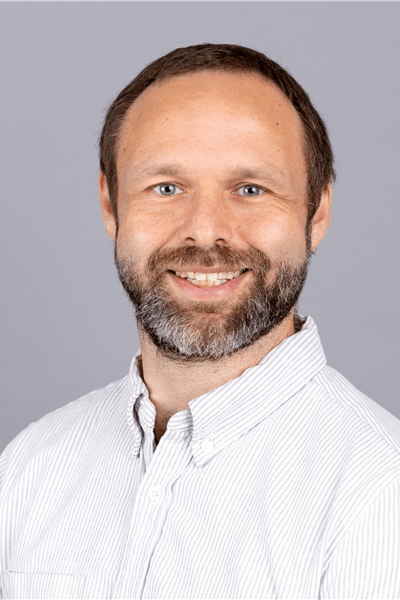 42824-Holden, Richard 42824-Holden, Richard