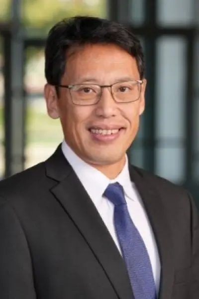 Yunlong Liu - استاد profile picture